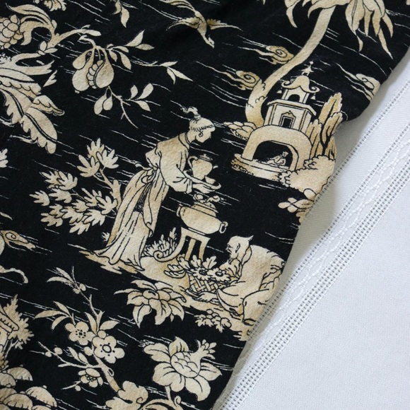 Oriental patterned black and tan colored long skirt - Picture 6 of 8